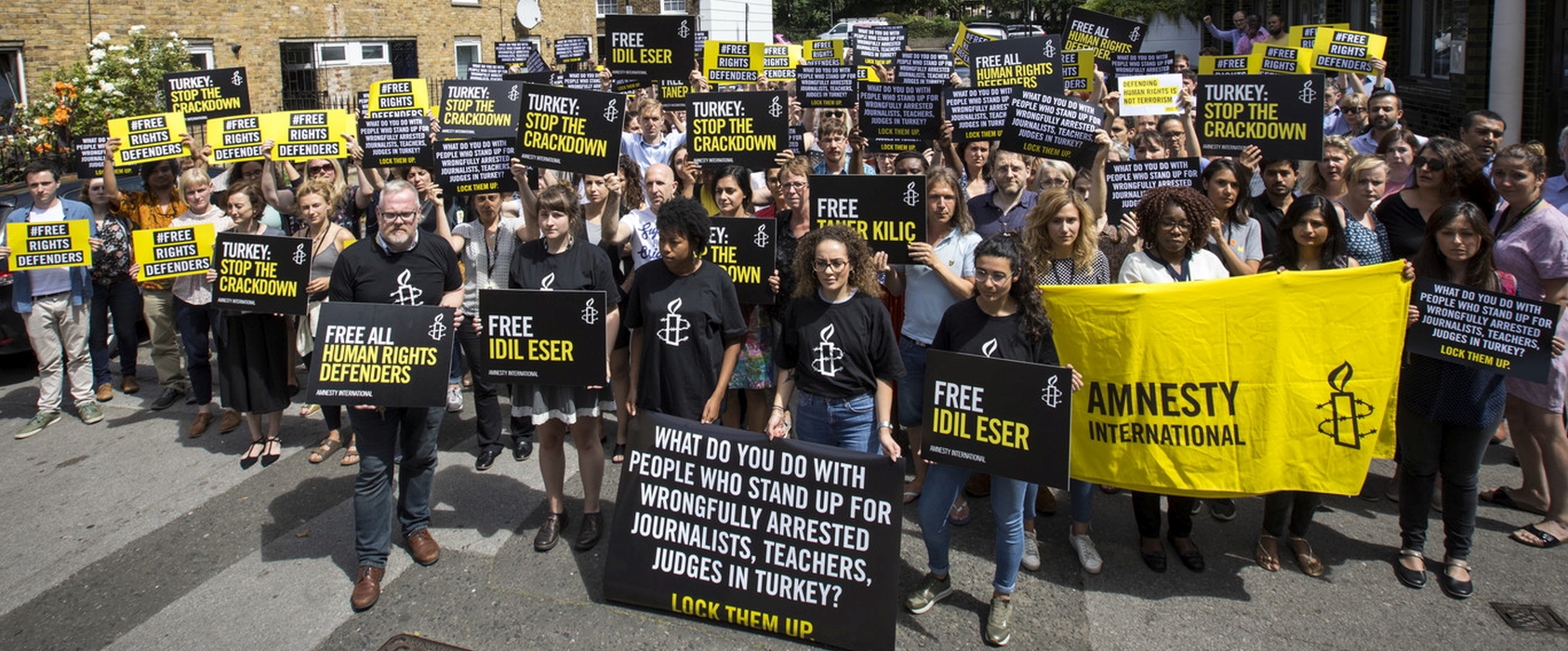 Demonstration against the detention of Amnesty Turkey staff, London, July 2017